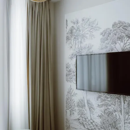 Sxb Skyline Luxury Apartmán